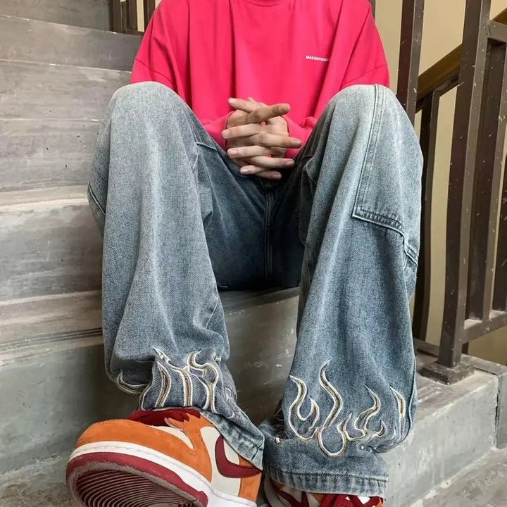 Salvatore | Jeans con Ricamo Fiamma da Uomo - Tono Giusto